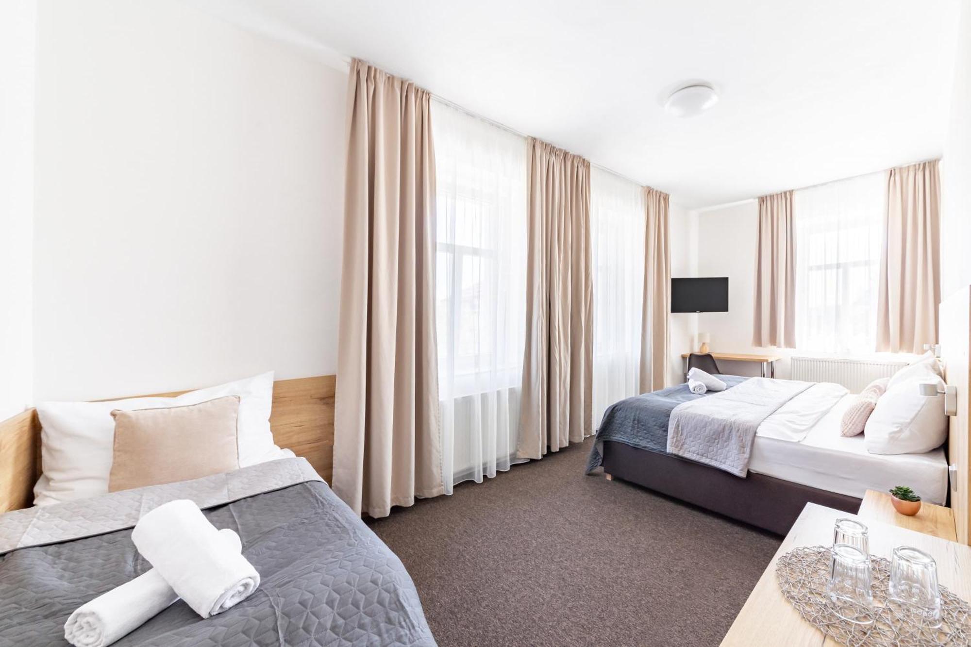 Hotel Snezne Εξωτερικό φωτογραφία