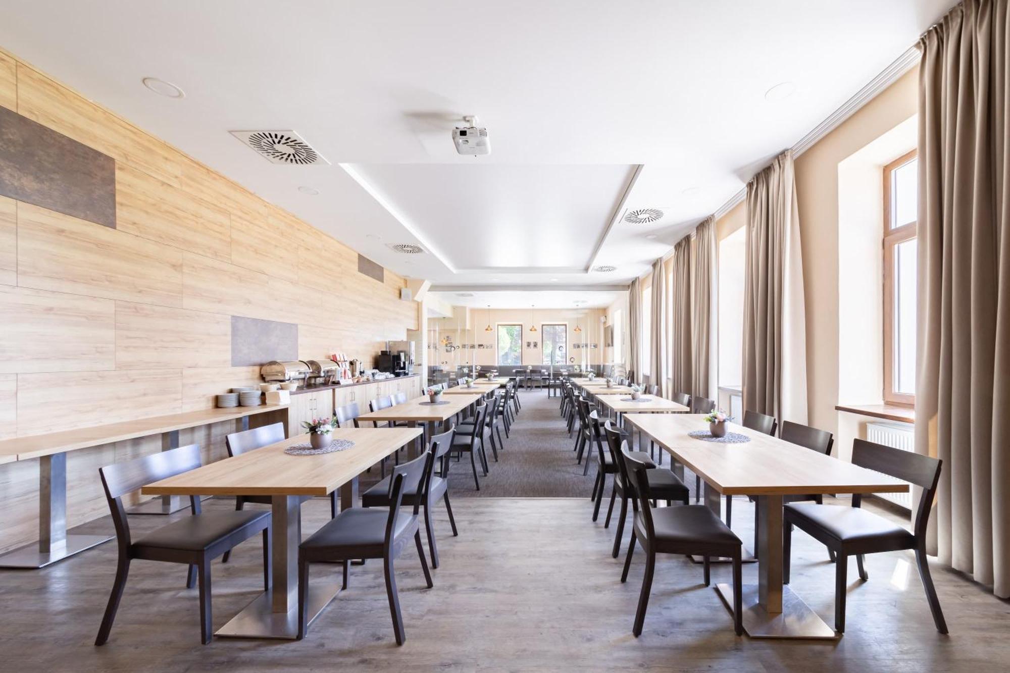 Hotel Snezne Εξωτερικό φωτογραφία