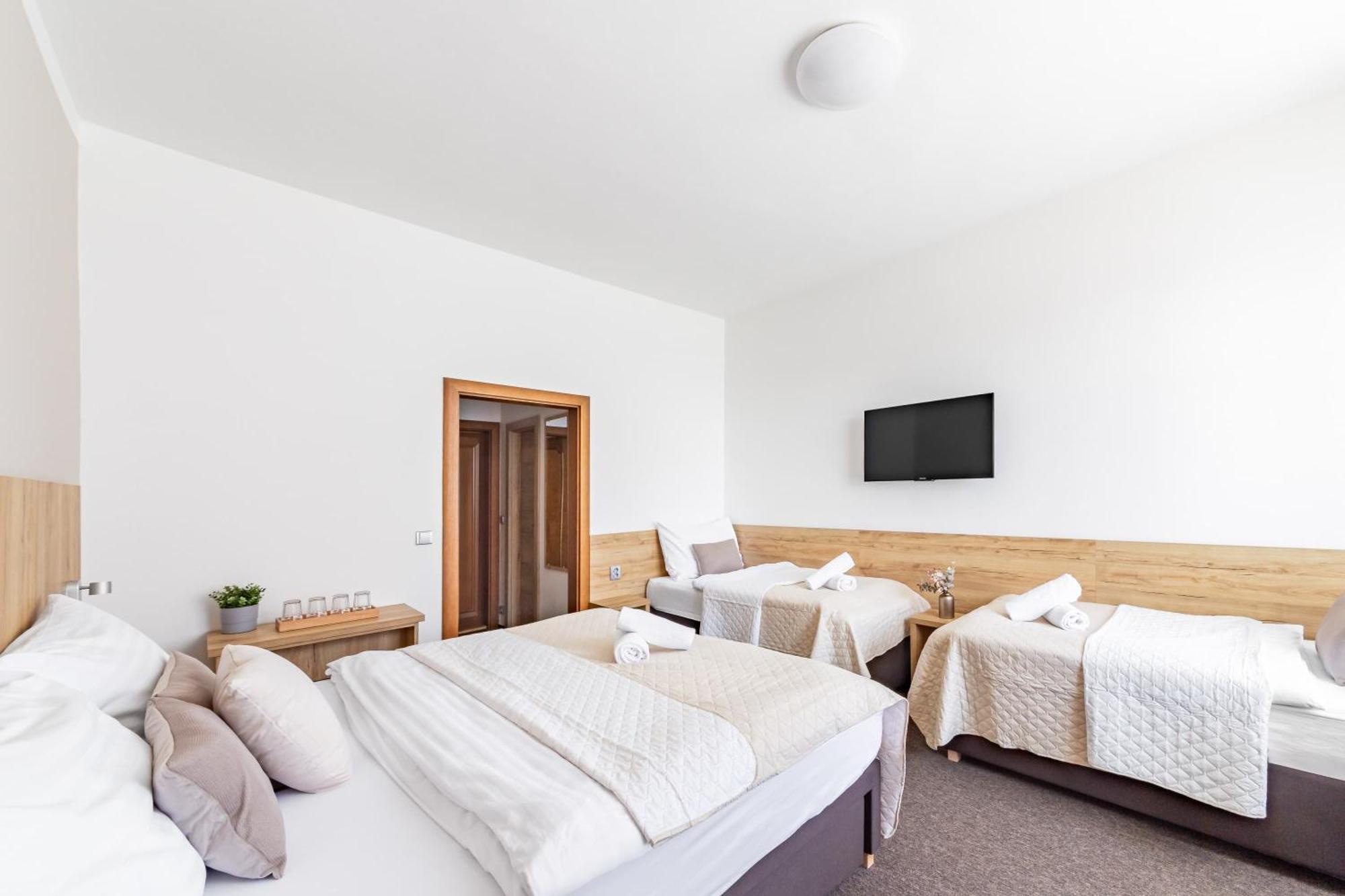 Hotel Snezne Εξωτερικό φωτογραφία